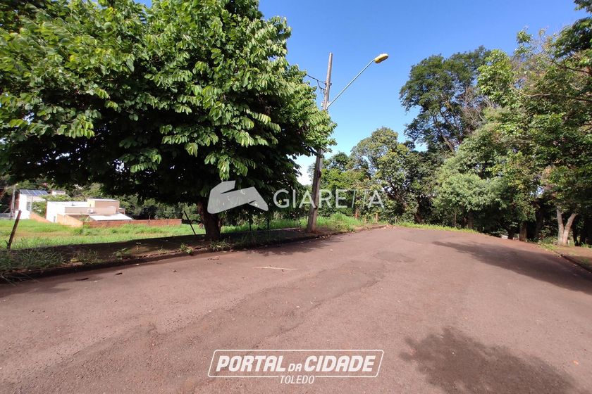 Terreno &agrave; venda - 360m&sup2; - JARDIM CONCORDIA