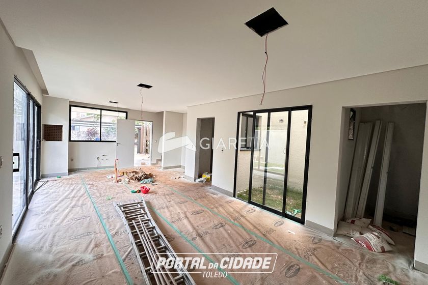 Sobrado &agrave; venda - 159m&sup2; - JARDIM PORTO ALEGRE