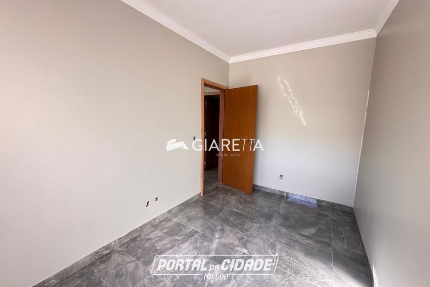Casa &agrave; venda - 49m&sup2; - JARDIM COOPAGRO