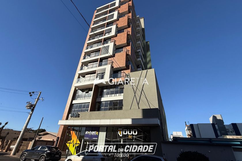 Apartamento para alugar - 90m&sup2; - CENTRO