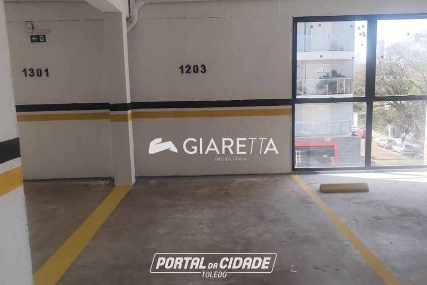 Apartamento para alugar - 84m&sup2; - CENTRO