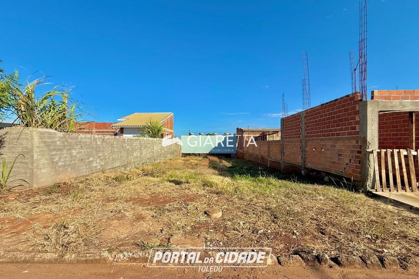 Terreno &agrave; venda - 250m&sup2; - JARDIM COOPAGRO