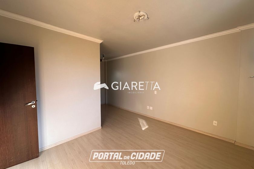 Apartamento para alugar - 183m&sup2; - CENTRO