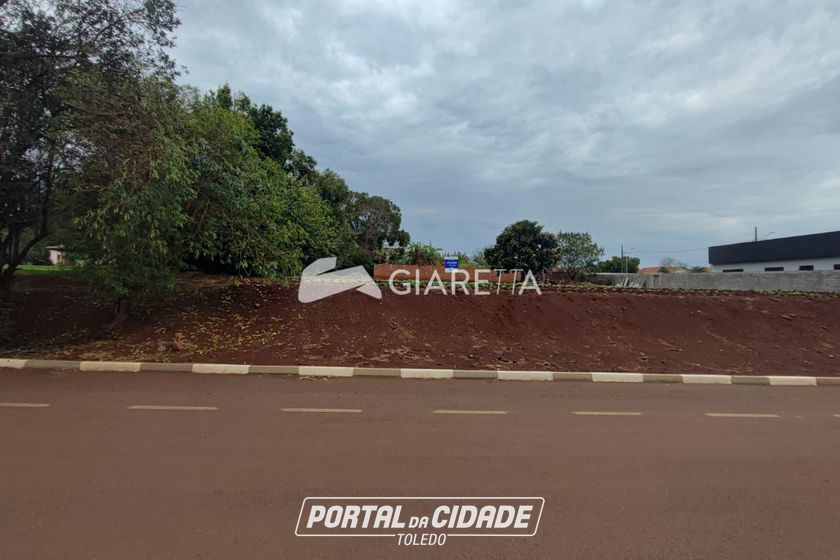 Terreno &agrave; venda - 800m&sup2; - BOM PRINC&Iacute;PIO