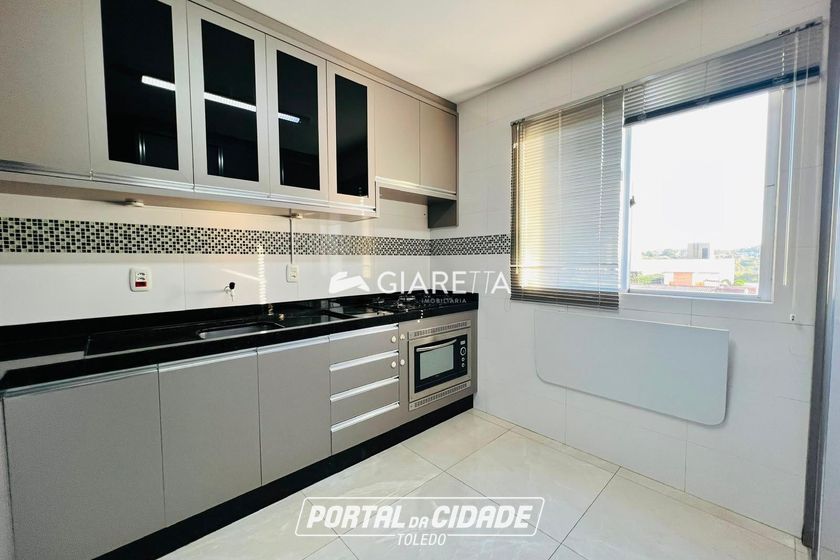 Apartamento &agrave; venda - 63m&sup2; - CENTRO