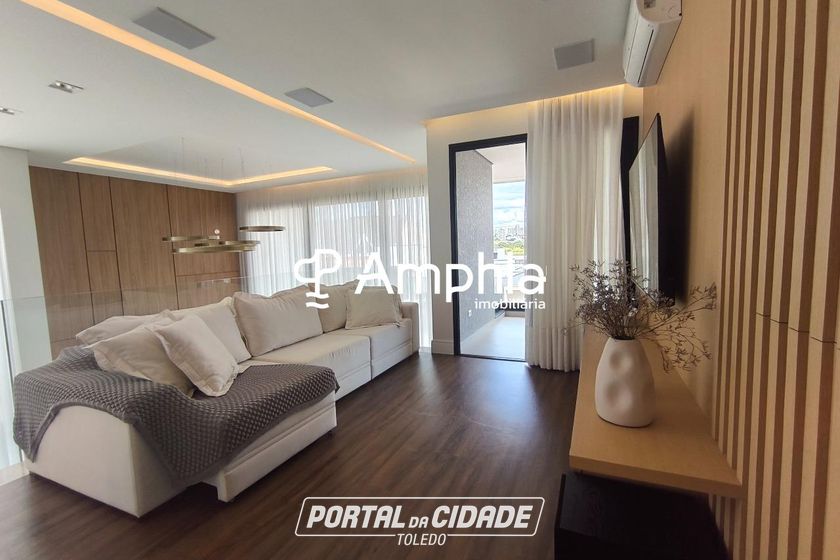 Sobrado &agrave; venda - 400m&sup2; - Recanto Tropical