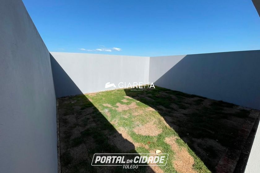Casa &agrave; venda - 85m&sup2; - JARDIM PARIZOTTO