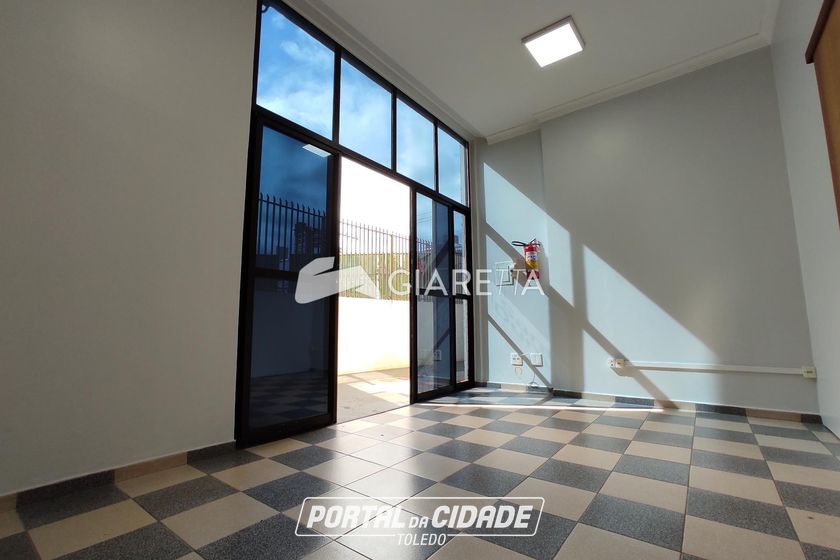 Sala Comercial para alugar - 32m&sup2; - CENTRO