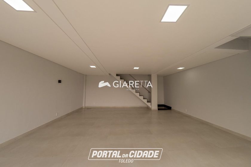Sobrado &agrave; venda - 166m&sup2; - CENTRO