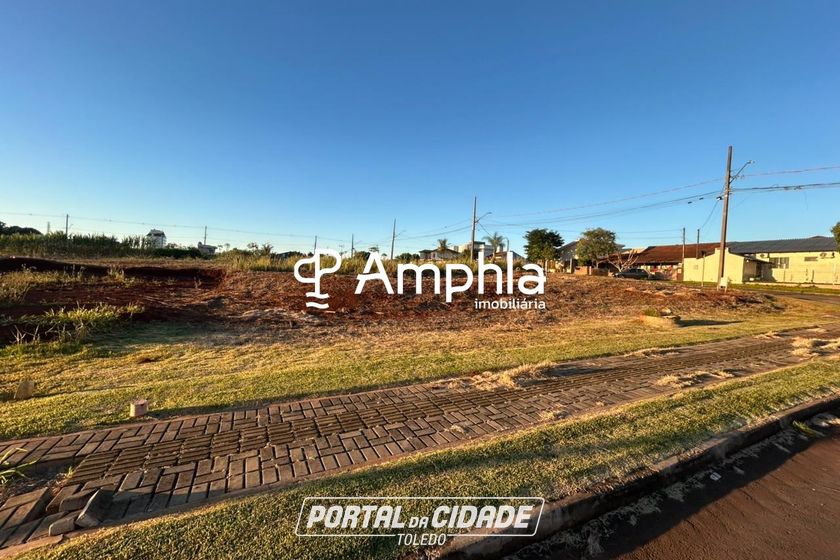 Terreno &agrave; venda - 344m&sup2; - Ana Paula