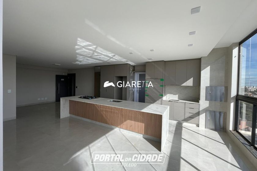 Apartamento para alugar - 110m&sup2; - CENTRO