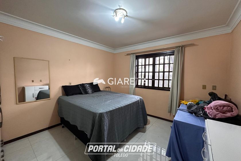 Sobrado para alugar - 257m&sup2; - JARDIM LA SALLE