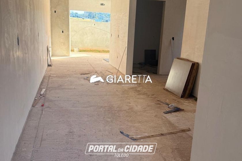 Casa &agrave; venda - 93m&sup2; - JARDIM PANCERA