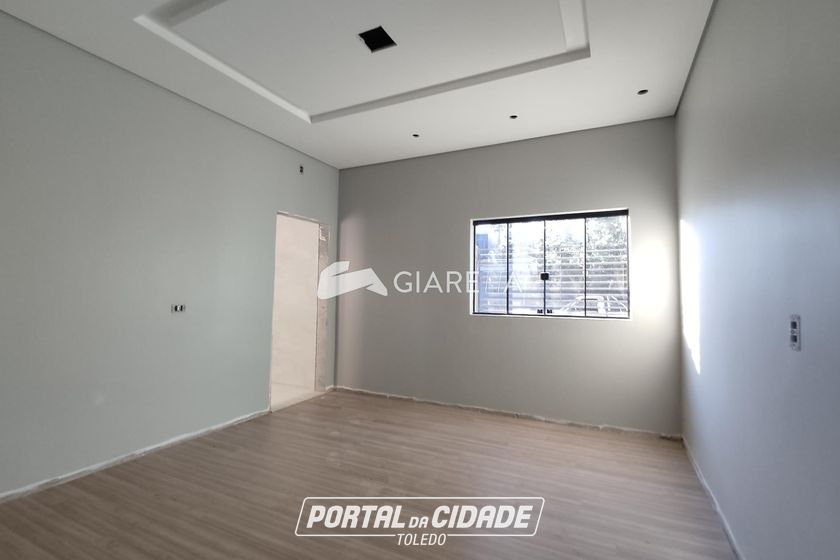 Casa &agrave; venda - 206m&sup2; - JARDIM GISELA