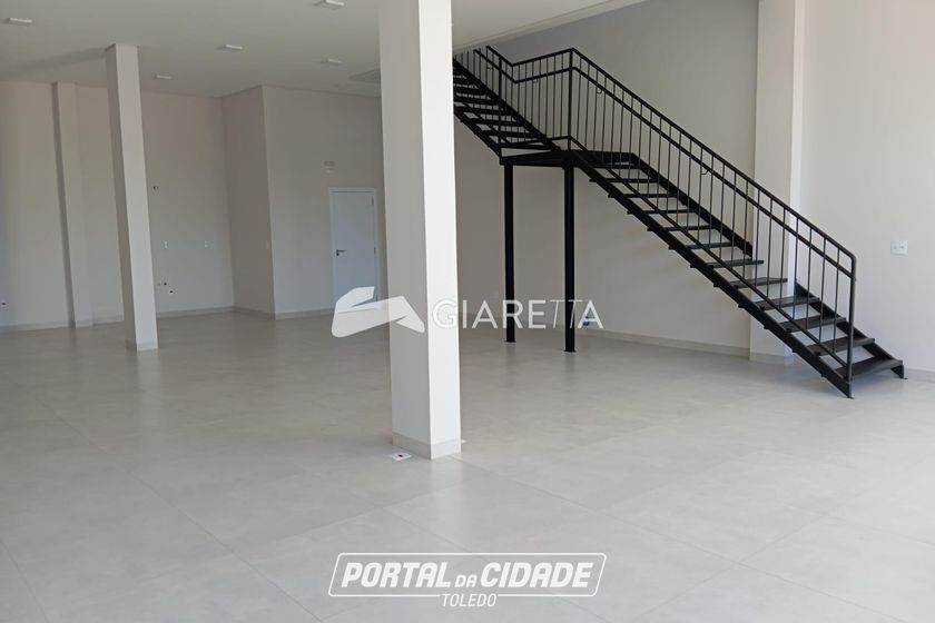 Sala Comercial para alugar - 285m&sup2; - CENTRO