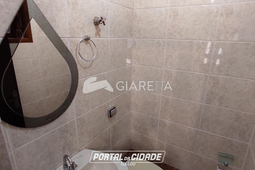 Casa para alugar - 192m&sup2; - VILA INDUSTRIAL