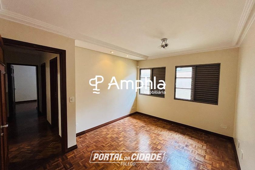 Casa &agrave; venda - 285m&sup2; - Recanto Tropical