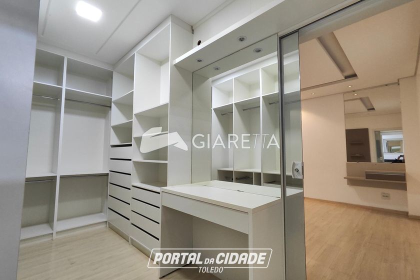Sobrado para alugar - 208m&sup2; - JARDIM TOCANTINS