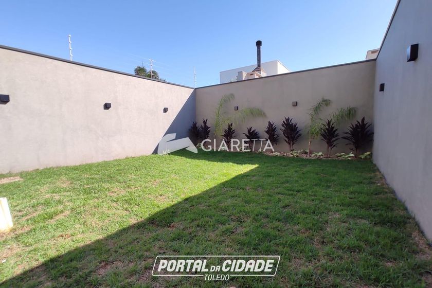 Sobrado &agrave; venda - 162m&sup2; - JARDIM GISELA