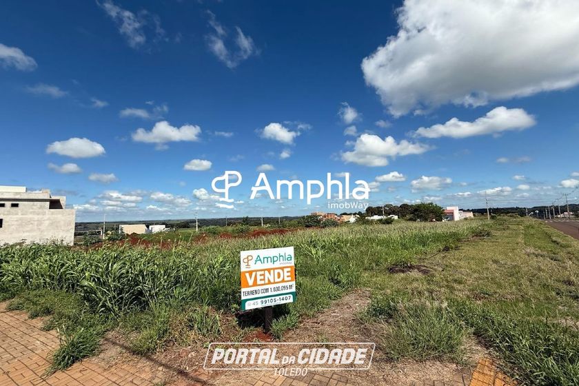 Terreno &agrave; venda - 1031m&sup2; - Centro