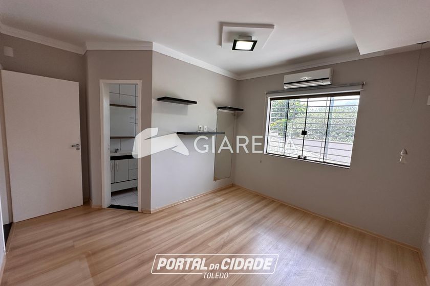 Sala Comercial &agrave; venda - 330m&sup2; - JARDIM GISELA