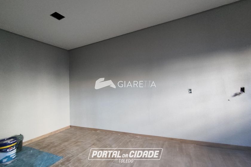 Casa &agrave; venda - 206m&sup2; - JARDIM GISELA