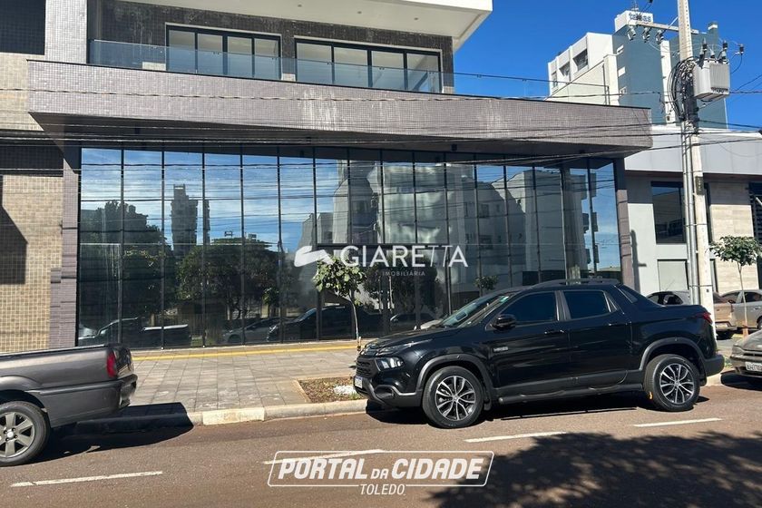 Sala Comercial para alugar - 350m&sup2; - CENTRO