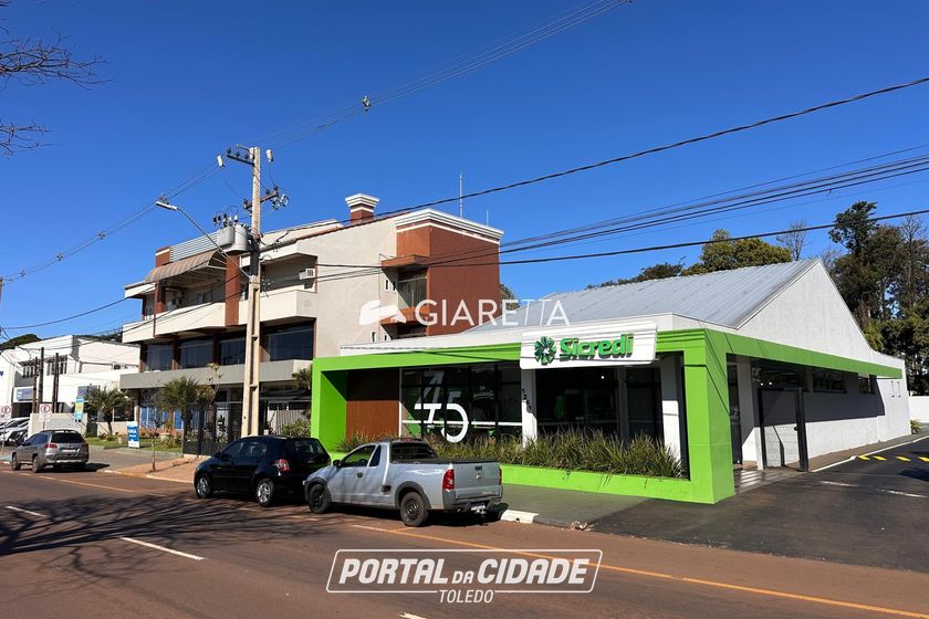 Sala Comercial &agrave; venda - 1230m&sup2; - CENTRO