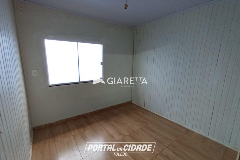 Casa para alugar - 93m&sup2; - JARDIM COOPAGRO
