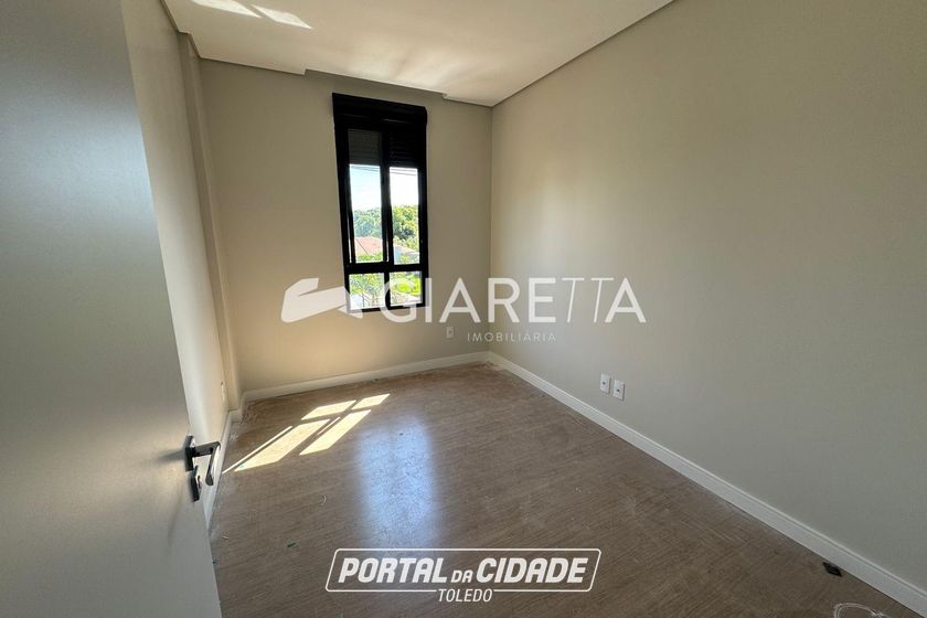 Apartamento para alugar - 87m&sup2; - CENTRO