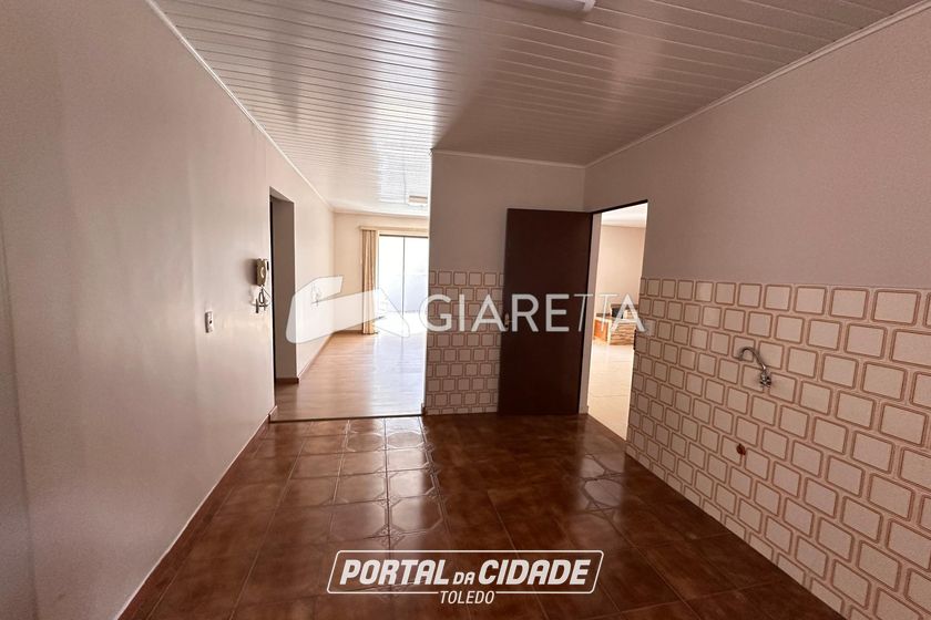 Sala Comercial &agrave; venda - 330m&sup2; - JARDIM GISELA