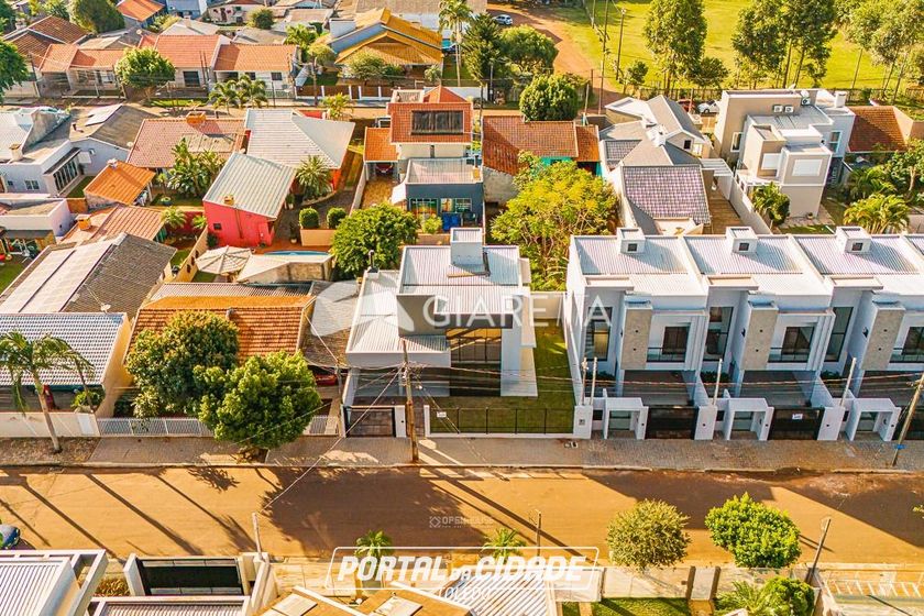 Sobrado &agrave; venda - 163m&sup2; - JARDIM GISELA