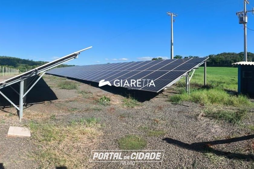 Ch&aacute;cara &agrave; venda - 48400m&sup2; - ZONA RURAL