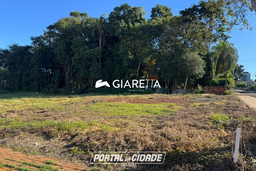 Terreno &agrave; venda - 370m&sup2; - JARDIM PANCERA