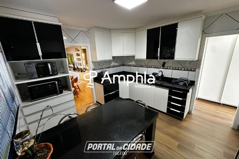 Casa &agrave; venda - 196m&sup2; - Jardim Pancera