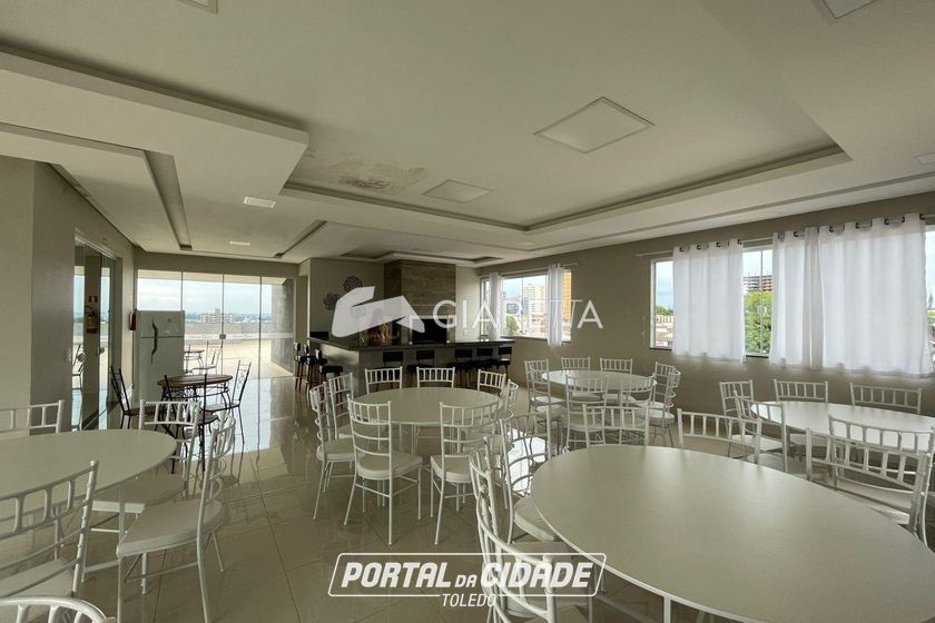 Apartamento para alugar - 100m&sup2; - CENTRO