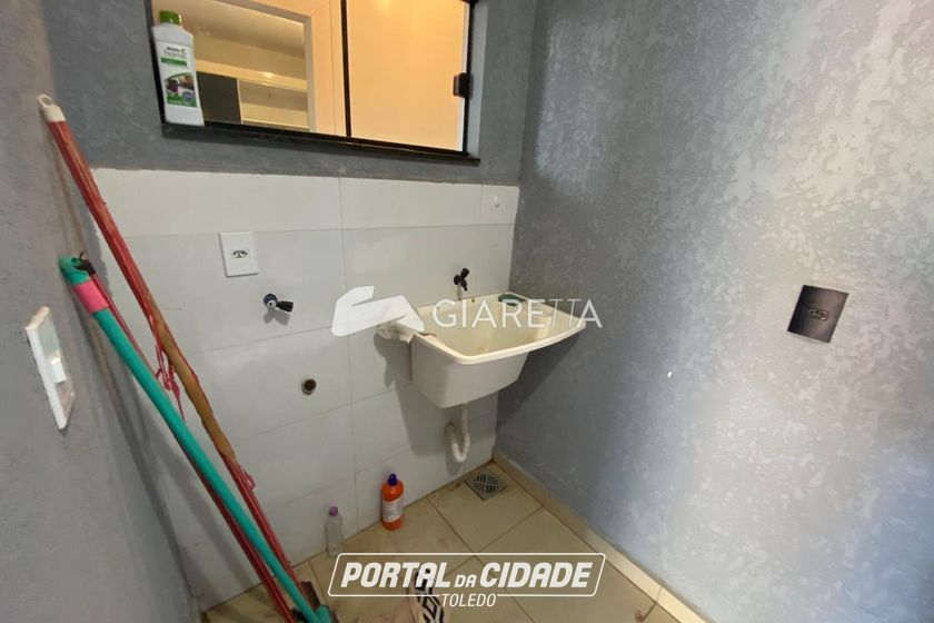 Casa para alugar - 80m&sup2; - JARDIM S&Atilde;O FRANCISCO
