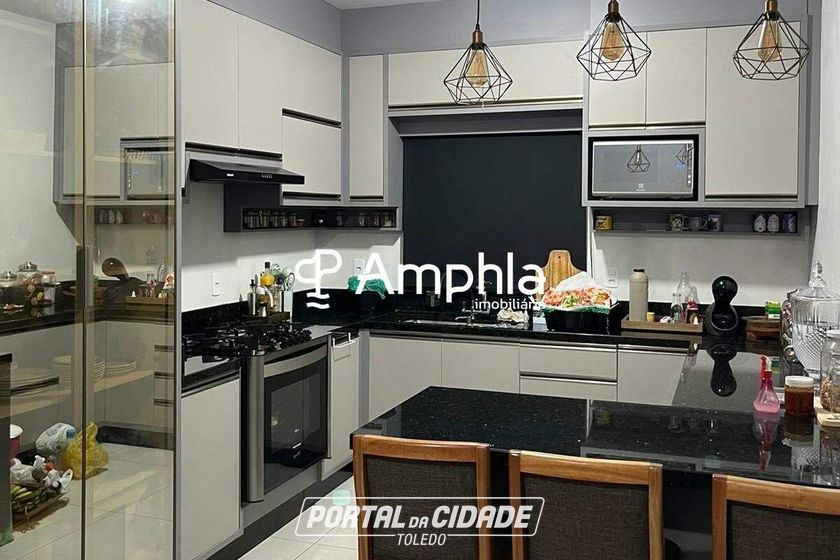 Sobrado &agrave; venda - 262m&sup2; - Alto Alegre