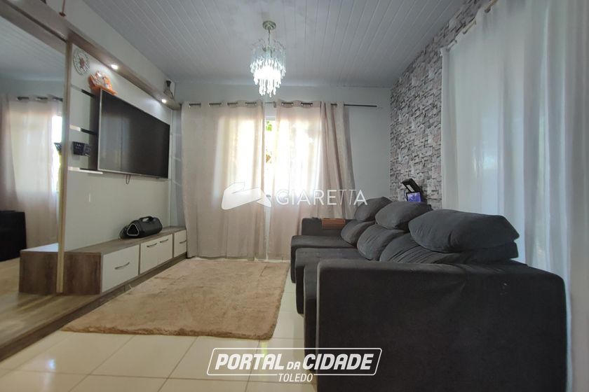 Casa para alugar - 65m&sup2; - JARDIM PANCERA