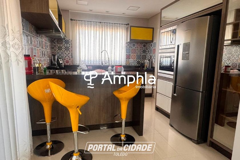 Apartamento &agrave; venda - 250m&sup2; - Centro