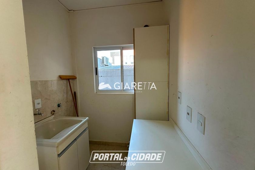 Apartamento para alugar - 75m&sup2; - VILA INDUSTRIAL