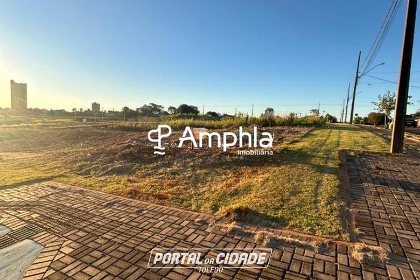 Terreno &agrave; venda - 344m&sup2; - Ana Paula