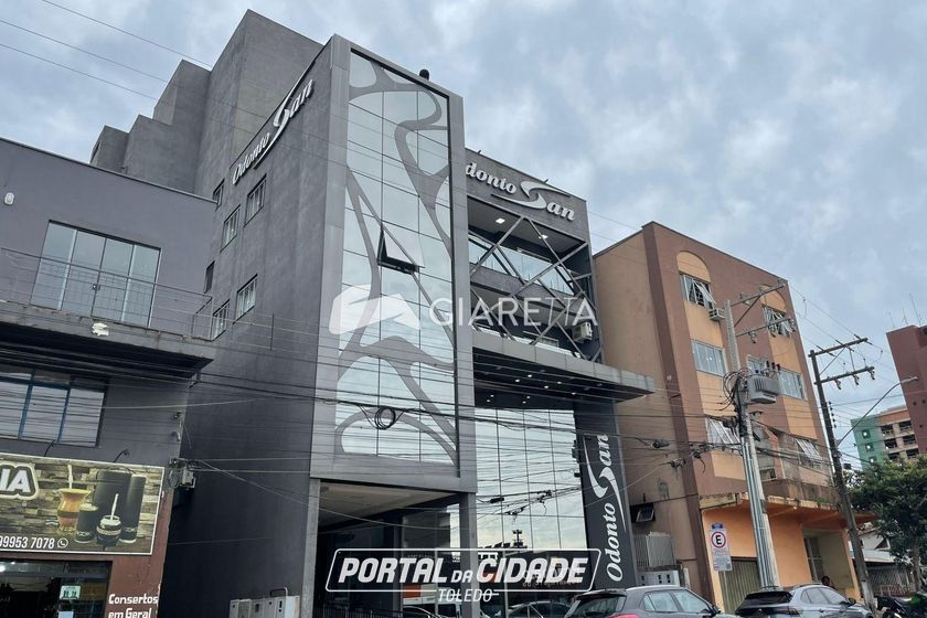 Apartamento para alugar - 100m&sup2; - CENTRO