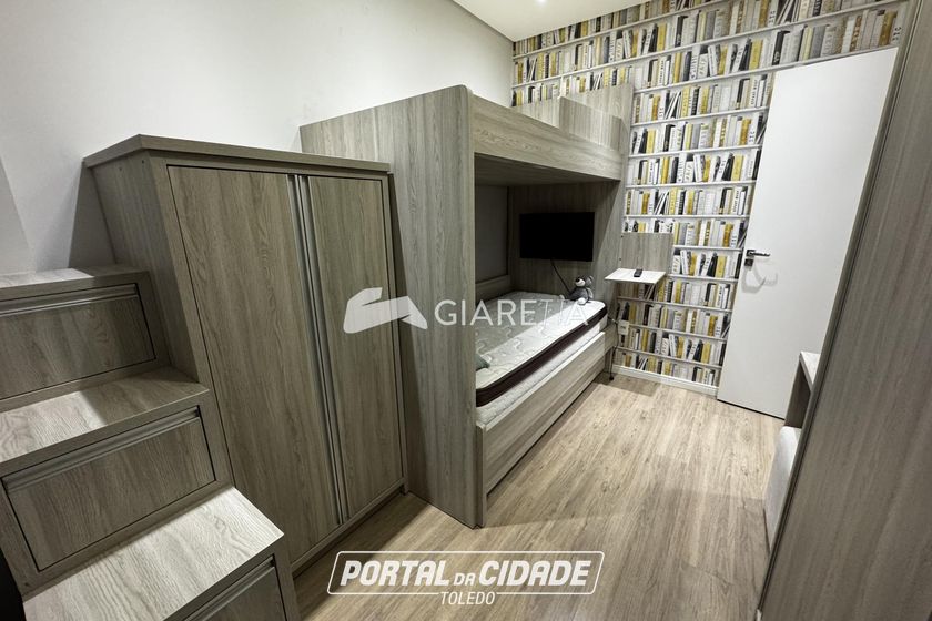 Apartamento para alugar - 103m&sup2; - CENTRO
