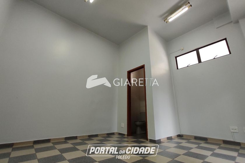 Sala Comercial para alugar - 32m&sup2; - CENTRO