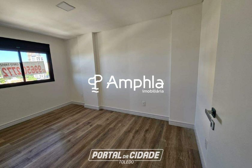 Apartamento &agrave; venda - 130m&sup2; - Centro