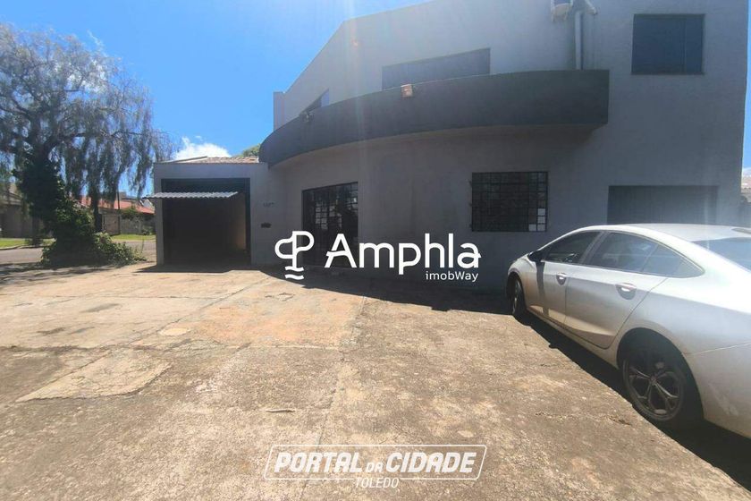Sala Comercial &agrave; venda - 290m&sup2; - Santa Cruz