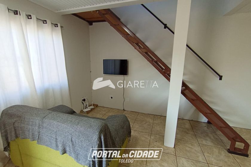 Sobrado para alugar - 91m&sup2; - JARDIM S&Atilde;O FRANCISCO
