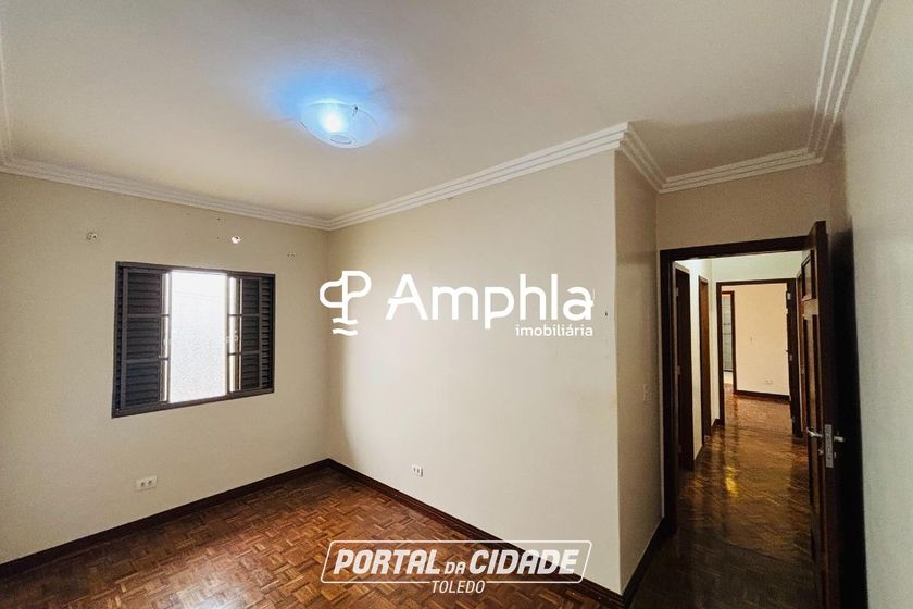 Casa &agrave; venda - 285m&sup2; - Recanto Tropical