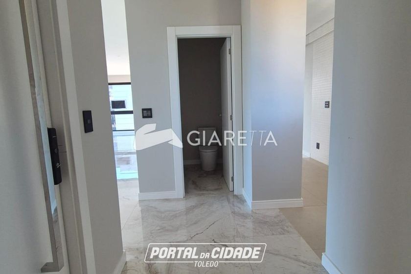 Apartamento &agrave; venda - 175m&sup2; - CENTRO